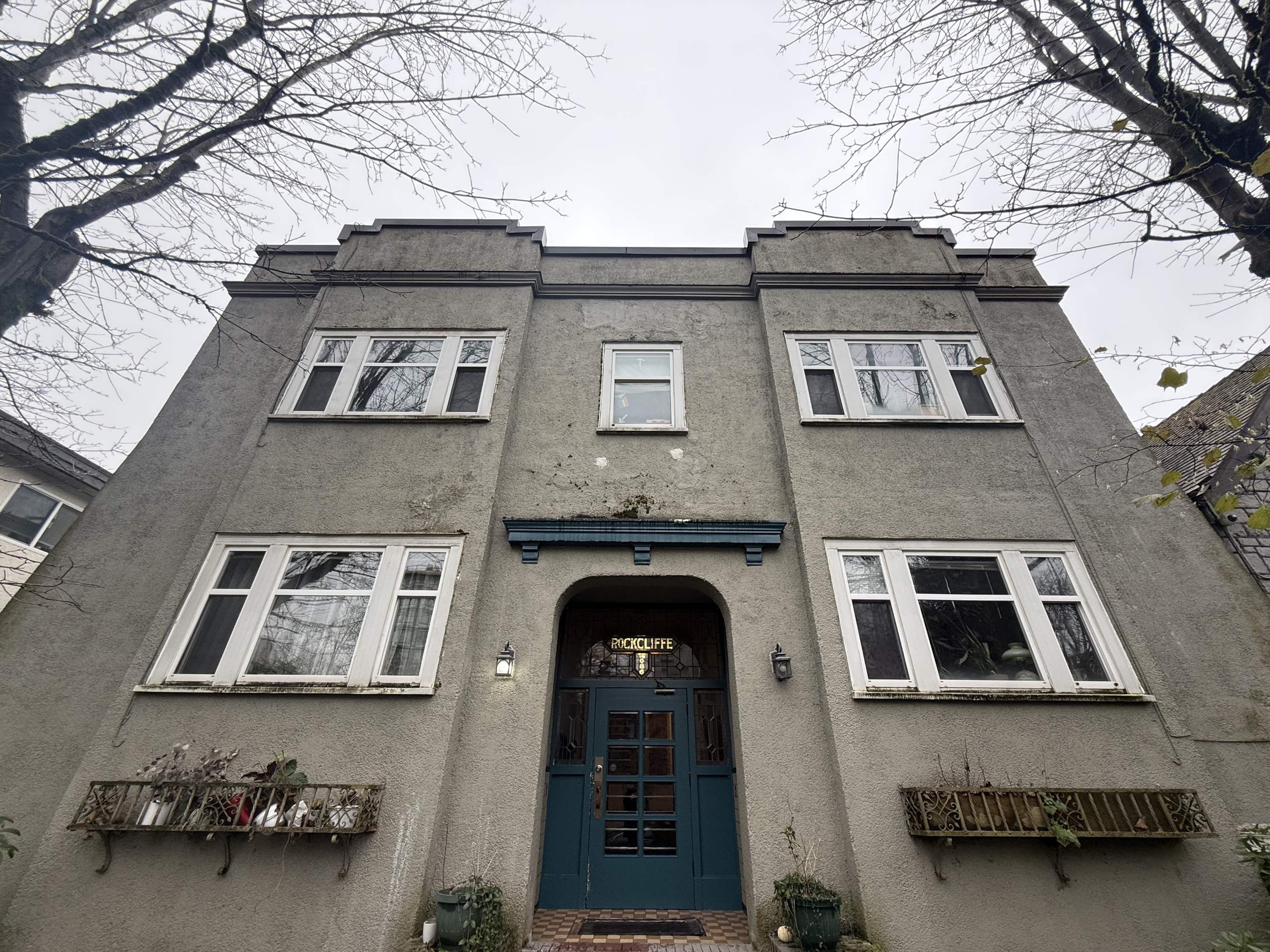 1086 West 10th Avenue - 14